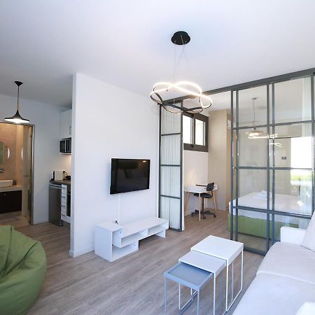 Emily In Athens - Central Chic Flat With Terrace Syntagma E1 Extérieur photo