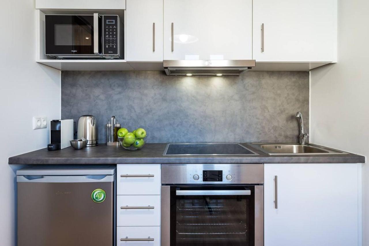 Emily In Athens - Central Chic Flat With Terrace Syntagma E1 Extérieur photo
