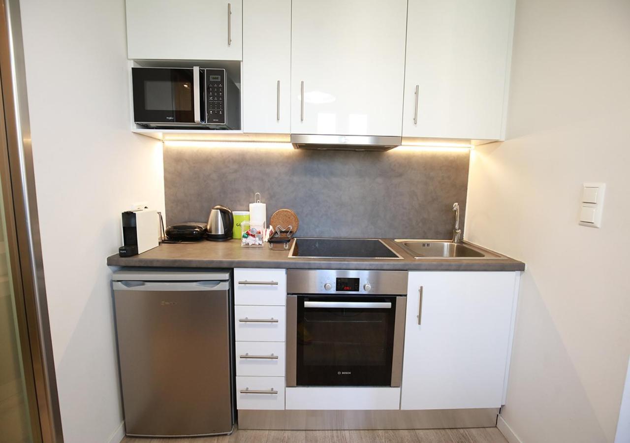 Emily In Athens - Central Chic Flat With Terrace Syntagma E1 Extérieur photo