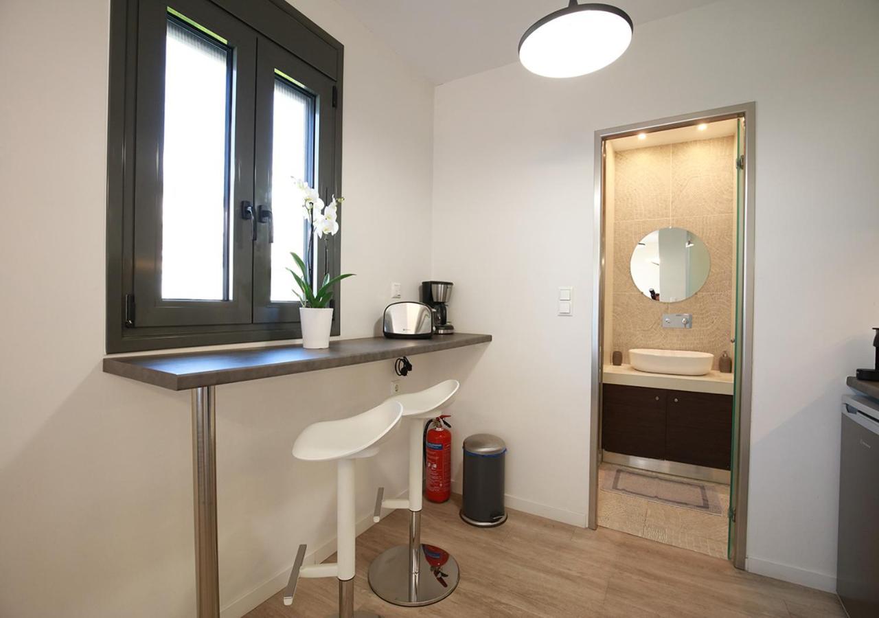 Emily In Athens - Central Chic Flat With Terrace Syntagma E1 Extérieur photo